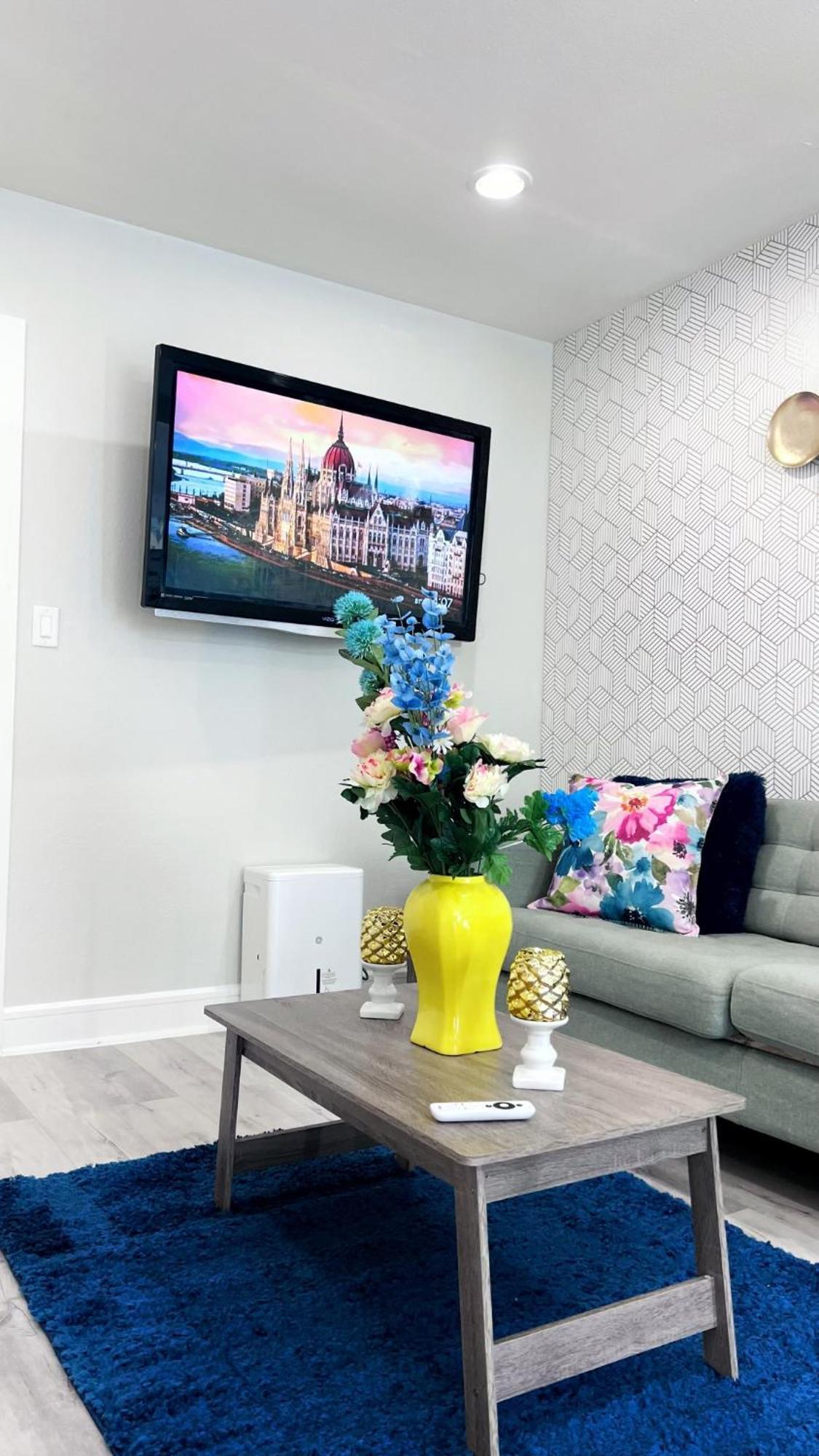 6 Min To Deep Ellum Apartment Dallas Luaran gambar