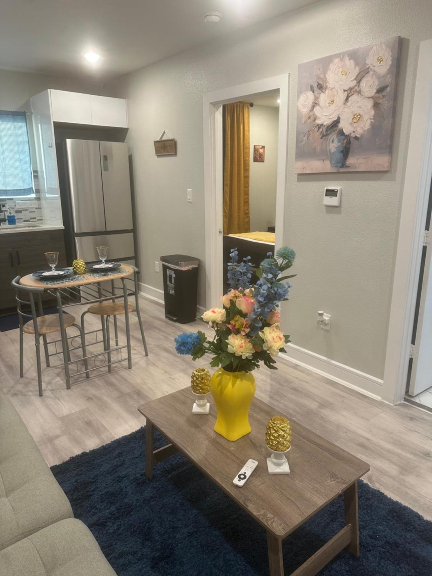 6 Min To Deep Ellum Apartment Dallas Luaran gambar