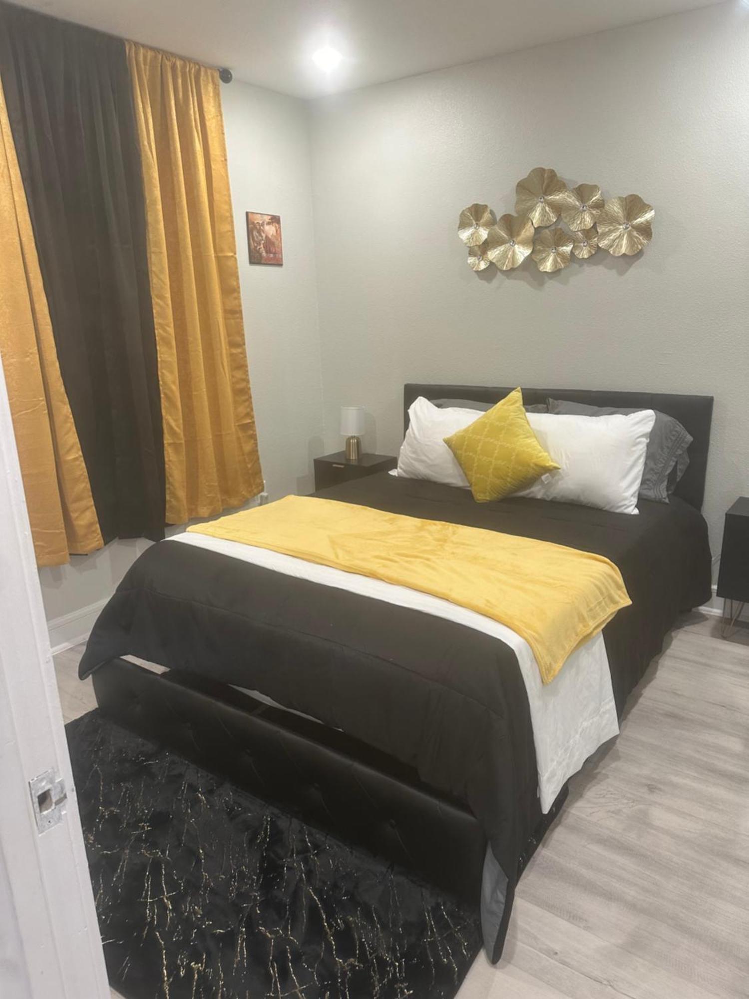 6 Min To Deep Ellum Apartment Dallas Luaran gambar